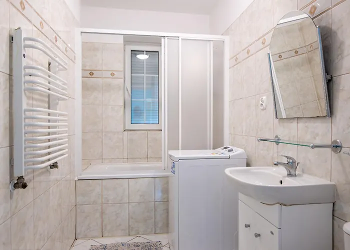 Maly Dworek By Interhome * 莱鲍